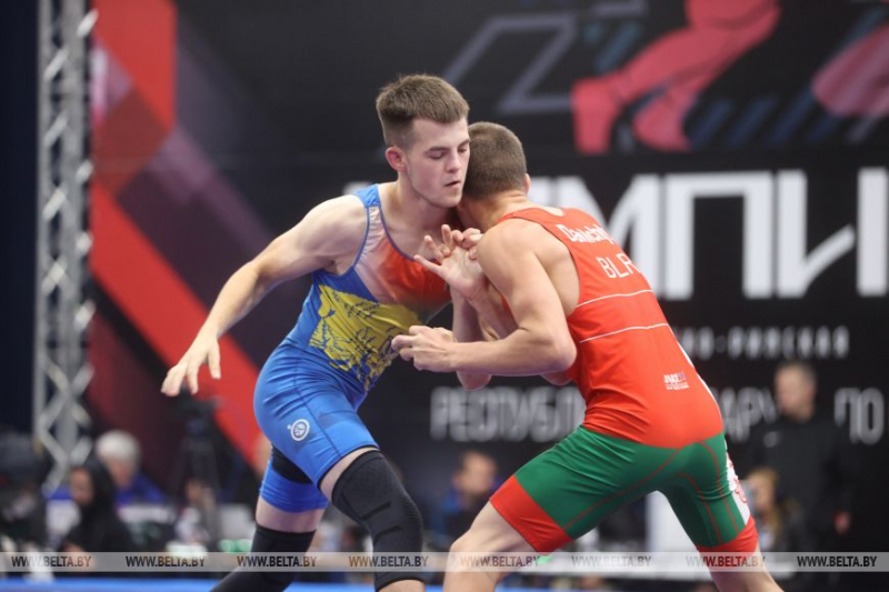 Чемпионы Беларуси по греко-римской борьбе определились в Гродно
