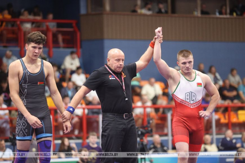 Чемпионы Беларуси по греко-римской борьбе определились в Гродно