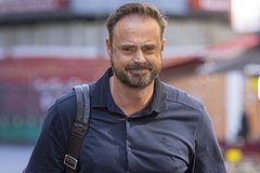 53 letnij televedushhij vzjal pereryv v rabote dlja lechenija ot raka d8313af.jpg
