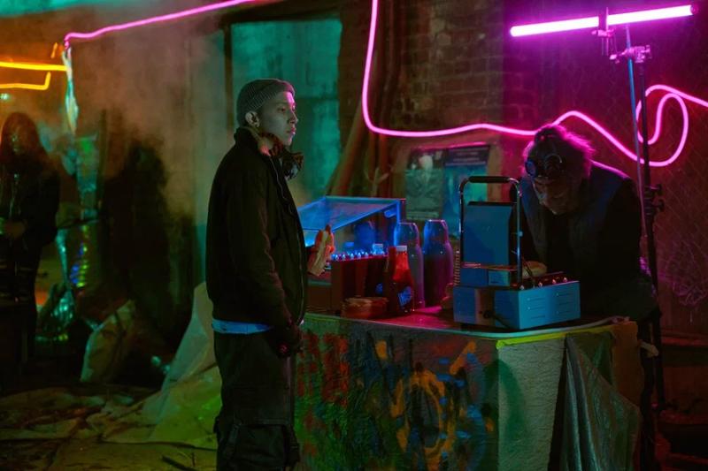 «Алиса, миелофон теперь у них». Планету спасают «Подростки в космосе»