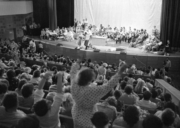 Анатолий Кашпировский