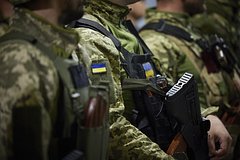 Dolzhnikov alimentov na ukraine lishili otsrochki ot prizyva v armiju 03bd4e0.jpg