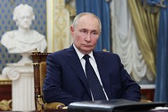 Peskov otvetil na vopros o vakcinacii putina ca84c14.jpg