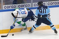 Poluchivshego tjazheluju travmu rossijskogo hokkeista dostavili v moskvu specbortom 0103925.jpg