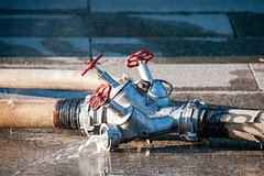 Pozhar na moskovskom neftepererabatyvajushhem zavode lokalizovan 14d0ad8.jpg