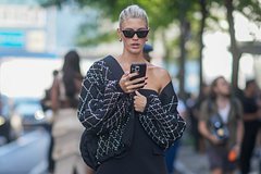Rossijskij stilist nazval samyj universalnyj predmet garderoba na osen 47f6163.jpg