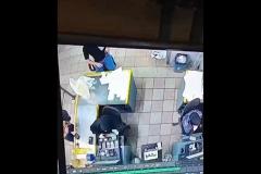 Телефон взорвался в руках у москвича на Арбате во время вчерашней кибератаки Израиля