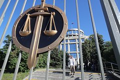 Verhovnyj sud otkazalsja rassmatrivat zhalobu pisatelja gluhovskogo 778c905.jpg