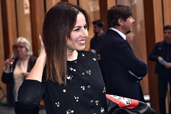 Zhena aleksandra cypkina reshila rasprodat garderob na 45 milliona rublej 1ad50b7.jpg