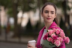 Zvezda emili v parizhe rasskazala o ljubimom narjade v seriale f195ff3.jpg