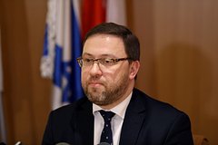 Eks posol polshi objasnil otkaz ukrainy ot reshenija problemy volynskoj rezni c3b526b.jpg