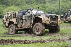 Kadyrov pokazal zahvachennyj pod kurskom broneavtomobil f12f1f5.jpg