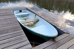 Lodka s ljudmi oprokinulas pod sankt peterburgom bc55b6a.jpg