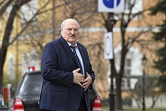 Lukashenko prizval postavit pamjatnik korove 10ec3f1.jpg