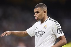 Real udalil mbappe s reklamnogo foto 4e1a52b.jpg