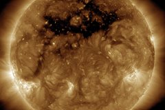 Solnechnyj veter vyzovet novuju magnitnuju burju 7398696.jpg