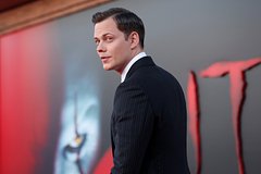Sygravshij pennivajza v filme ono akter snjalsja toples s nebritymi podmyshkami f4e9856.jpg