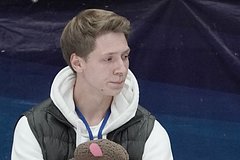Trener akademii pljushhenko podtverdil otcovstvo vtorogo rebenka lipnickoj 5fcfe31.jpg