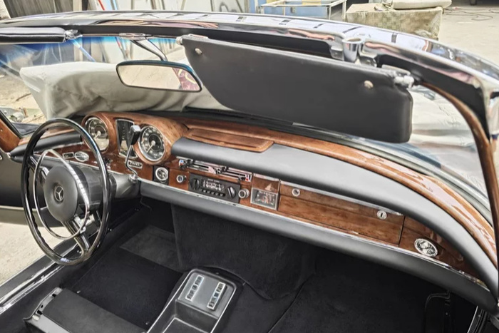 V ekaterinburge prodajut retro kabriolet mercedes za 49 millionov rublej d098e90.jpg