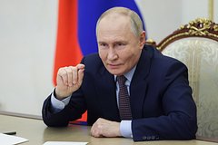 V kremle prokommentirovali vozmozhnost novoj zagranichnoj poezdki putina 2064842.jpg