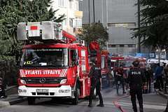 V turcii zagorelsja elitnyj zhk e330924.jpg