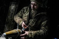 Vsu sbrosili s drona protivotankovuju minu na puti k peredovoj v kurskoj oblasti 0e0040e.jpg