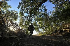 Vsu zaminirovali pamjatnik svoim sosluzhivcam pri otstuplenii iz pervomajskogo 610ba7d.jpg