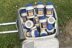 Zhenshhina ukrala chemodan majoneza iz supermarketa af7df33.jpg